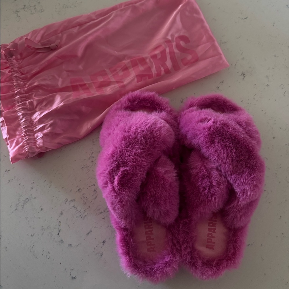 NEW apparis slippers